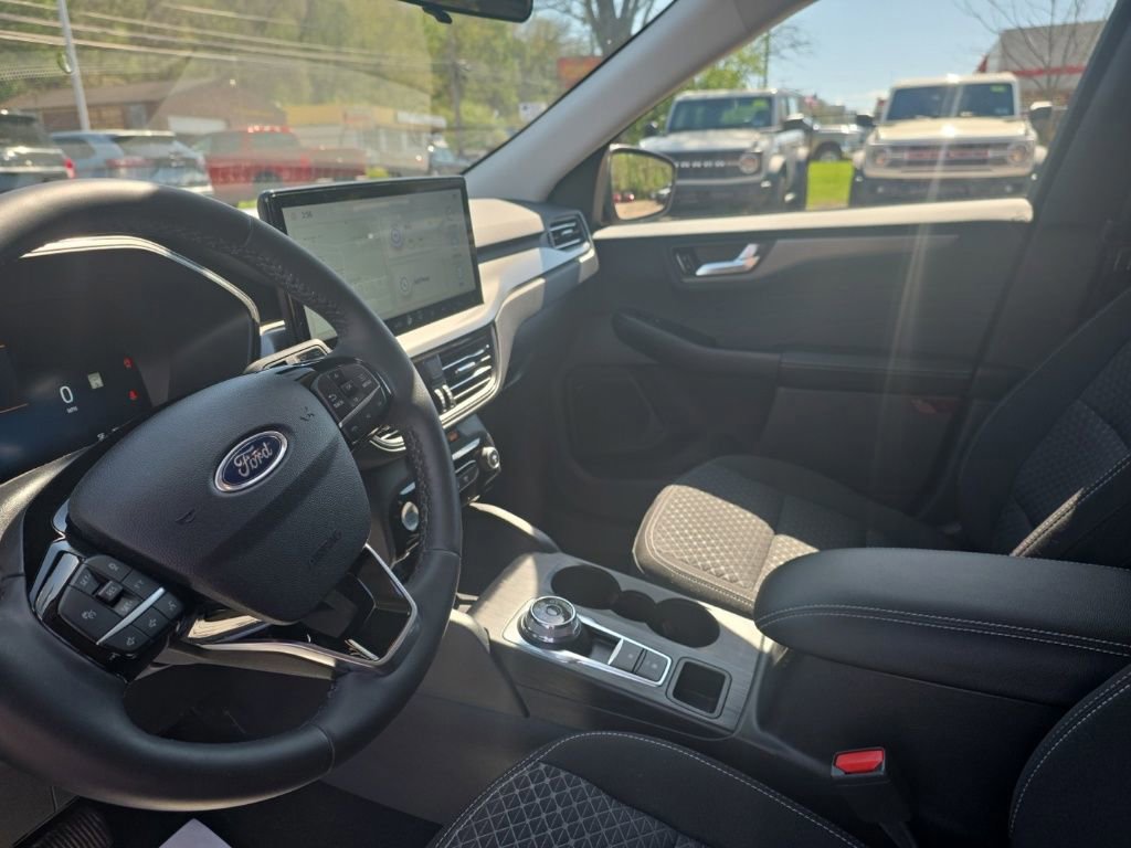 Certified 2023 Ford Escape Active w/ Tech Pack #2 image 13