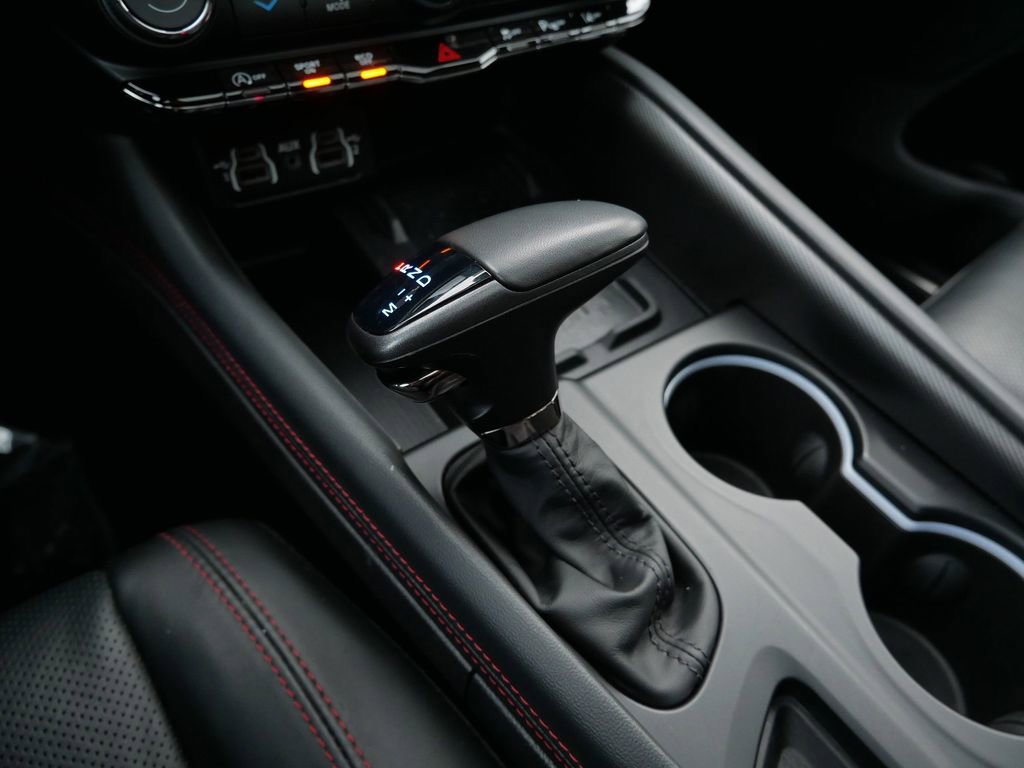 Used 2025 Dodge Durango GT image 23