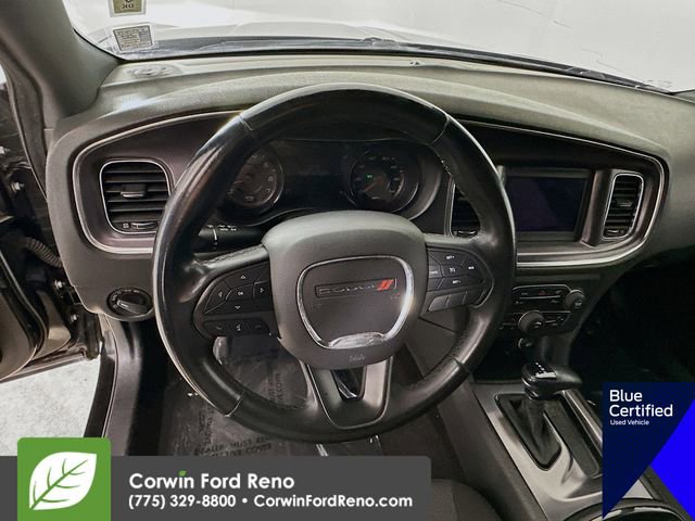 Used 2018 Dodge Charger SXT w/ Blacktop Package RWD image 14