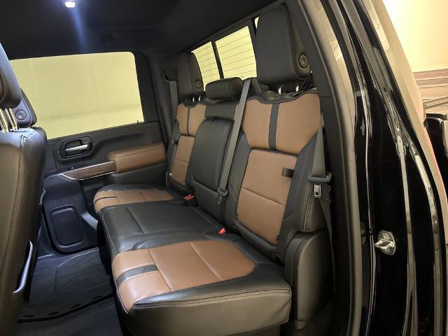 Used 2020 Chevrolet Silverado 2500 High Country w/ Technology Package AWD/4WD image 32