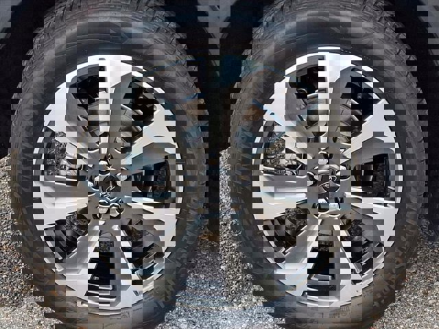 Certified 2023 Ford Escape Platinum image 31