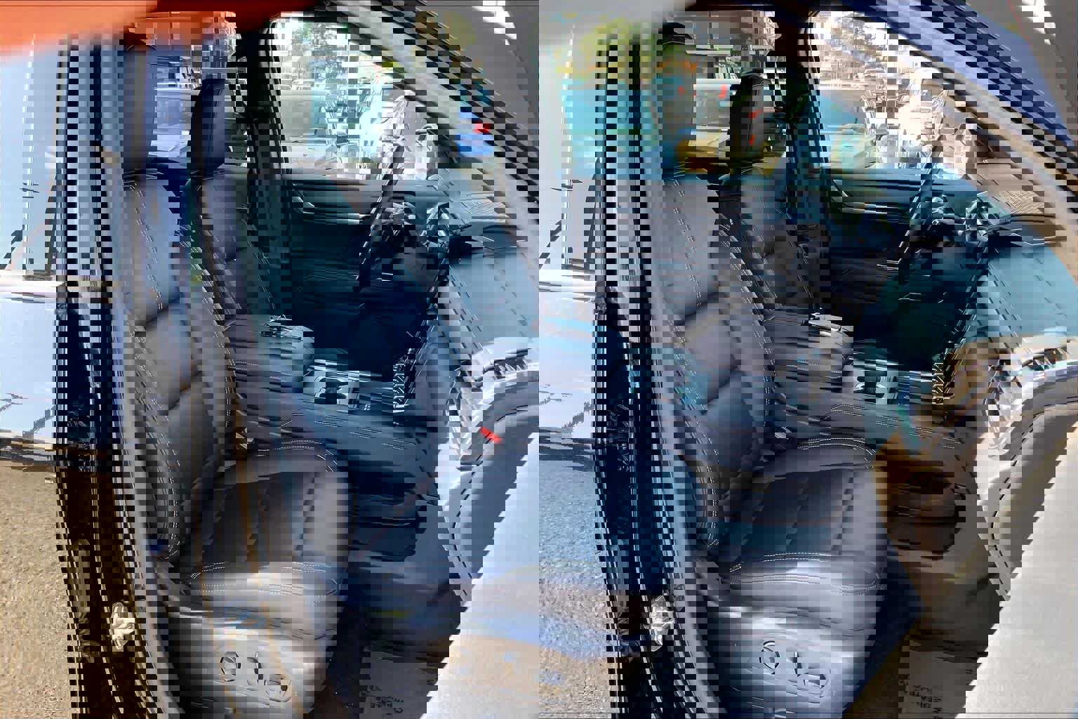 Used 2024 GMC Acadia Elevation image 11