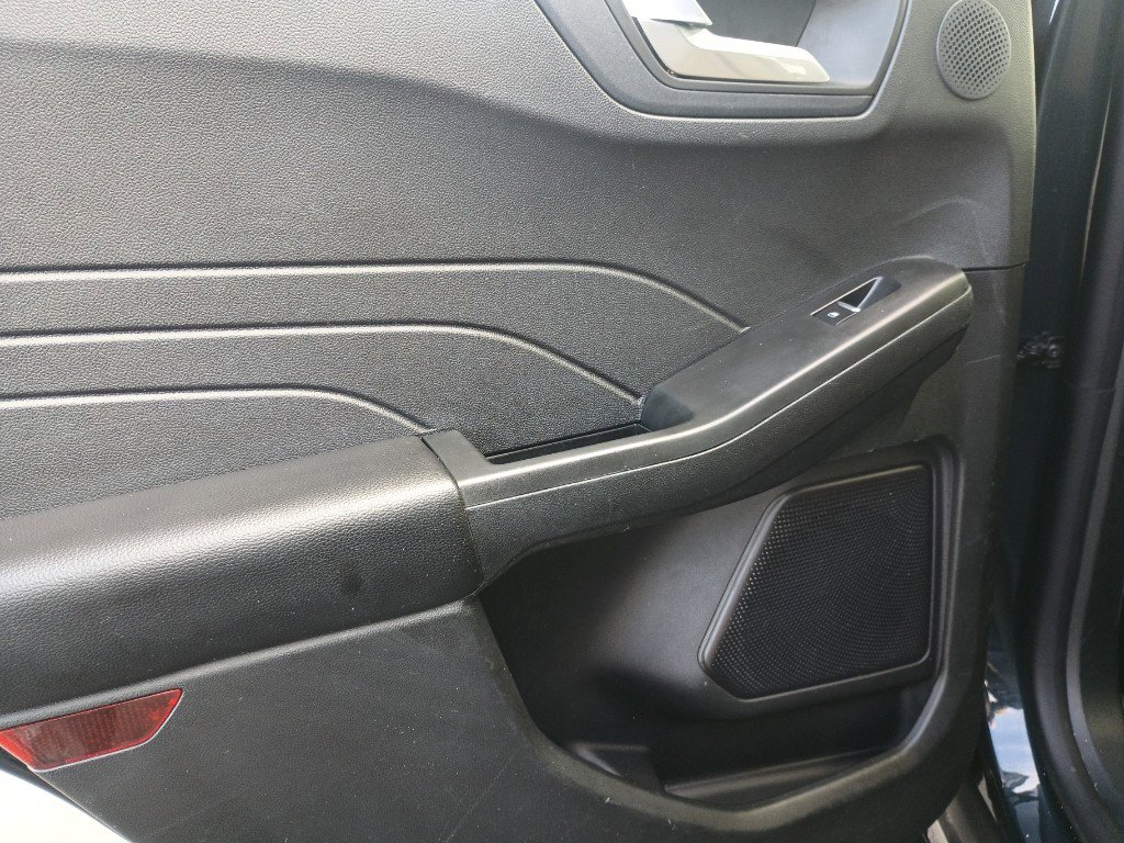 Certified 2022 Ford Escape SEL w/ Technology Package image 27