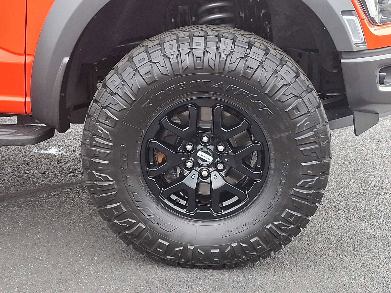 Certified 2023 Ford F150 Raptor AWD/4WD image 8