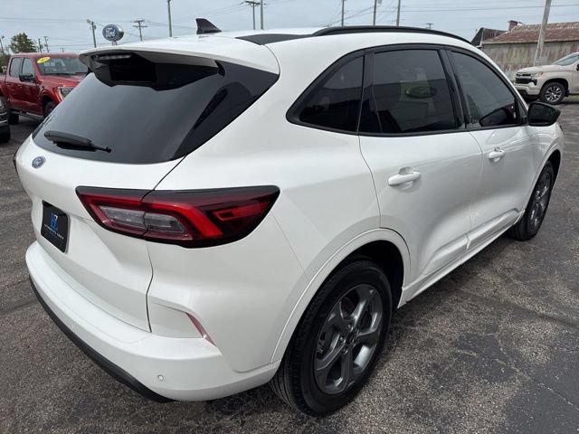 Certified 2024 Ford Escape ST-Line w/ Tech Pack #1 AWD/4WD image 8