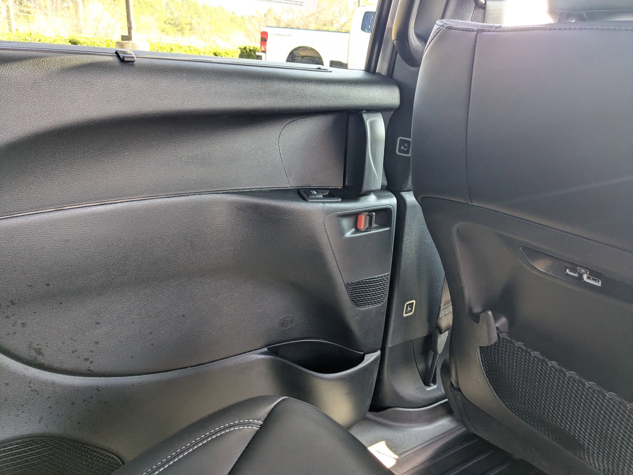 Used 2024 Chrysler Pacifica Touring-L w/ S Appearance Package image 37