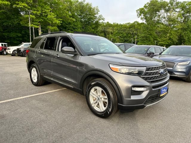 Certified 2022 Ford Explorer XLT w/ Equipment Group 202A AWD/4WD image 4