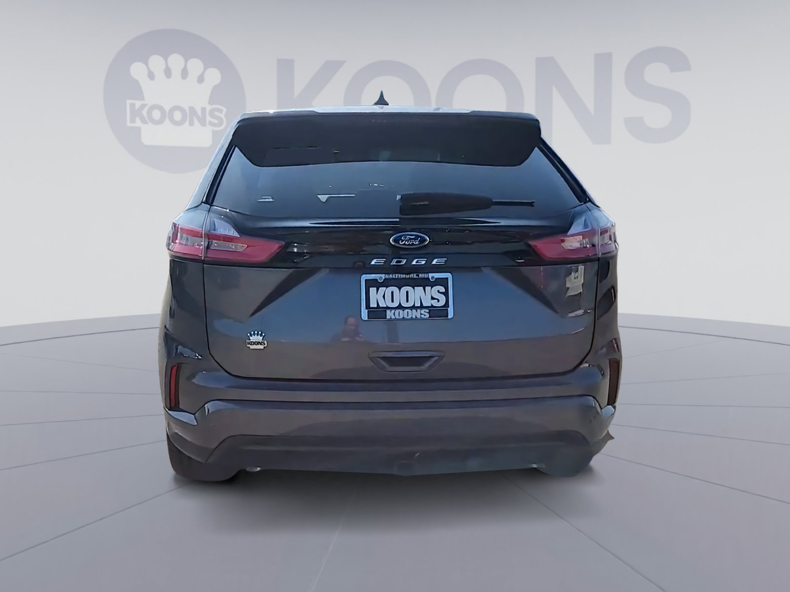 Certified 2024 Ford Edge ST-Line w/ Class II Trailer Tow Package AWD/4WD image 11