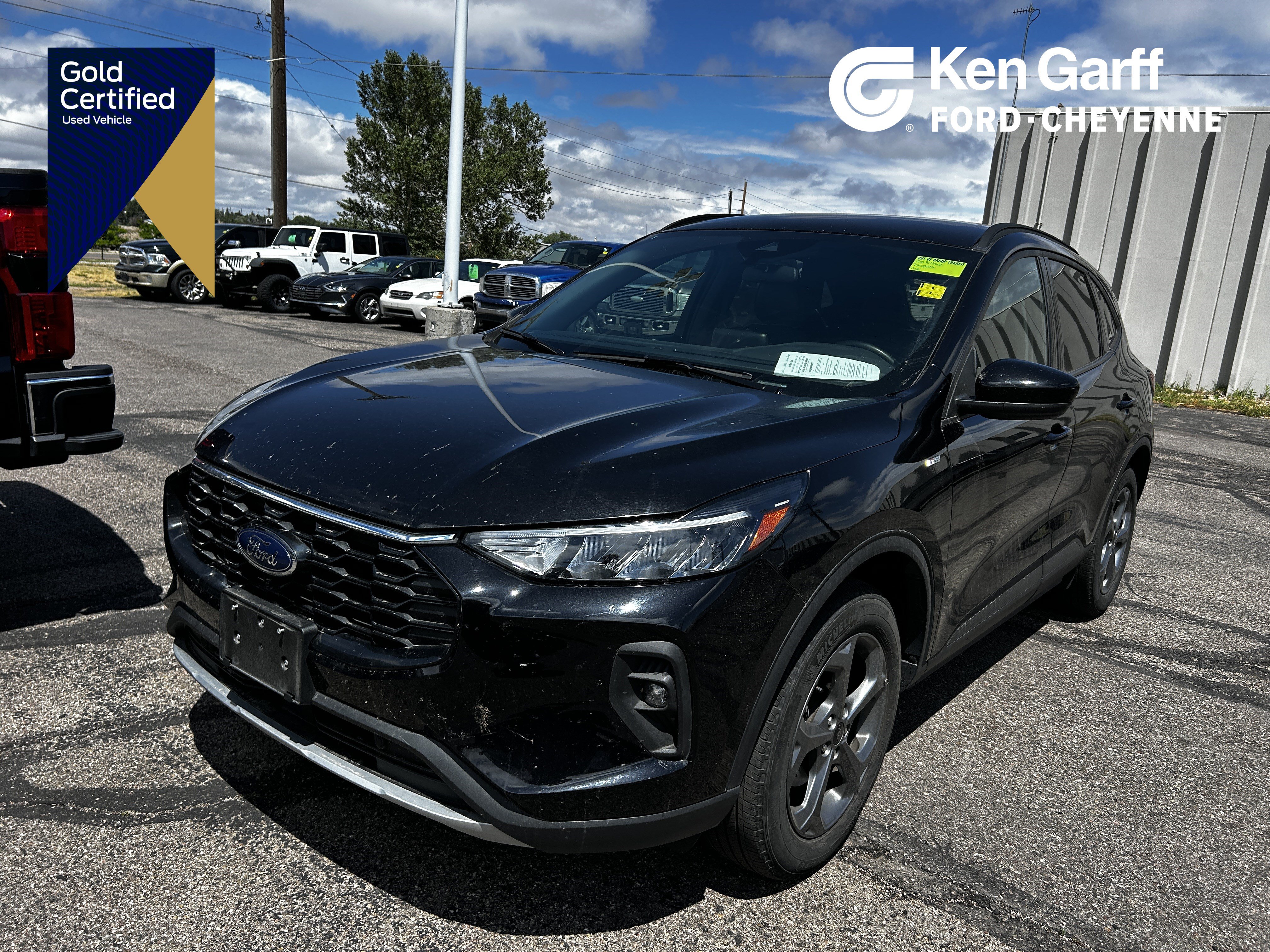 Certified 2025 Ford Escape ST-Line Select AWD/4WD image 1