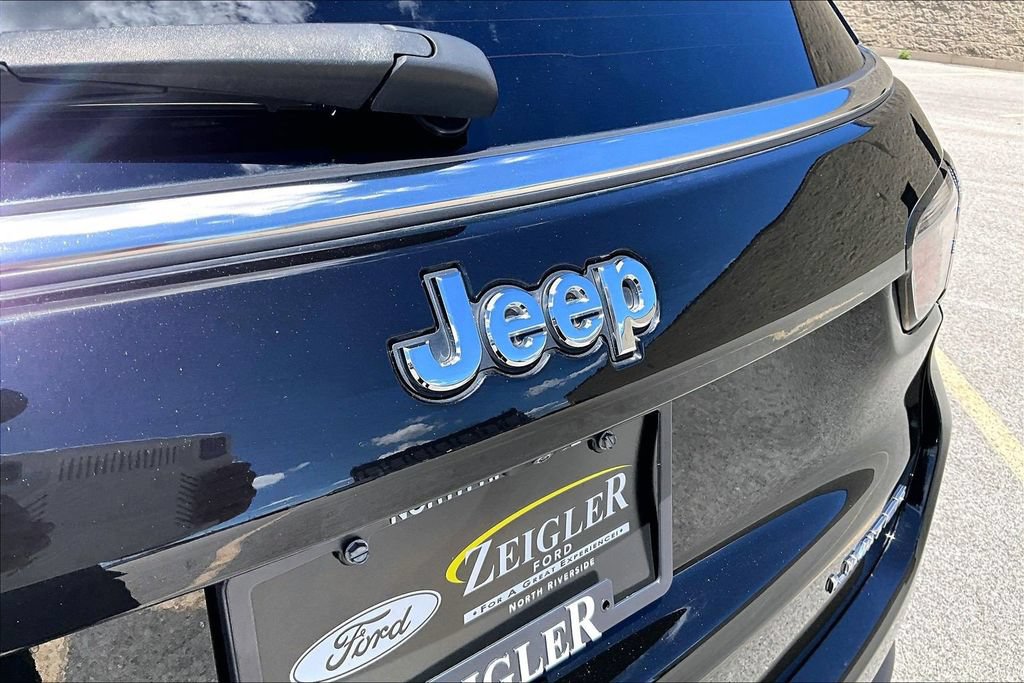 Used 2022 Jeep Compass Limited AWD/4WD image 30