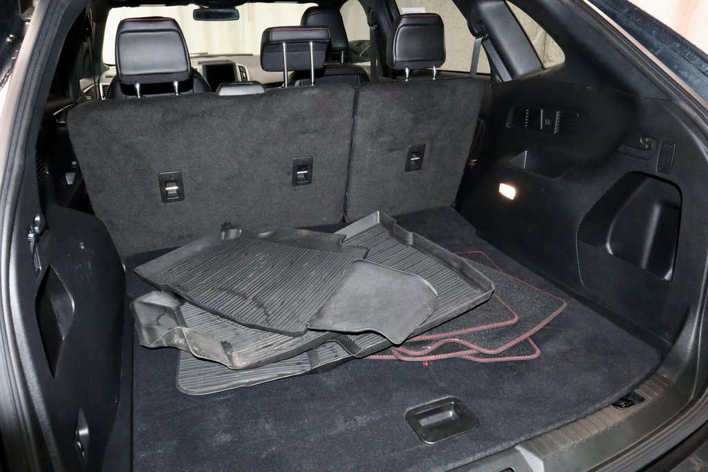 Certified 2024 Ford Edge ST-Line image 15