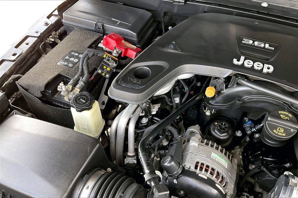 Used 2020 Jeep Wrangler Unlimited Sport image 31