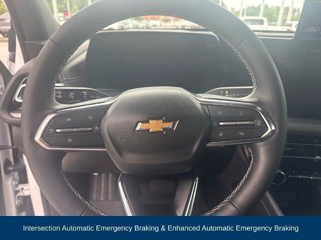 Used 2026 Chevrolet Traverse LT w/ LPO, Floor Liner Package FWD image 14