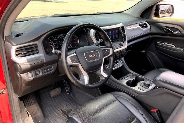 Used 2023 GMC Acadia SLT w/ Elevation Edition image 17