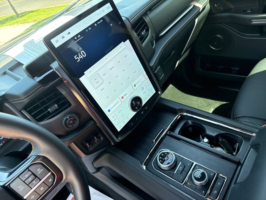 Certified 2024 Ford Expedition Max Platinum AWD/4WD image 18