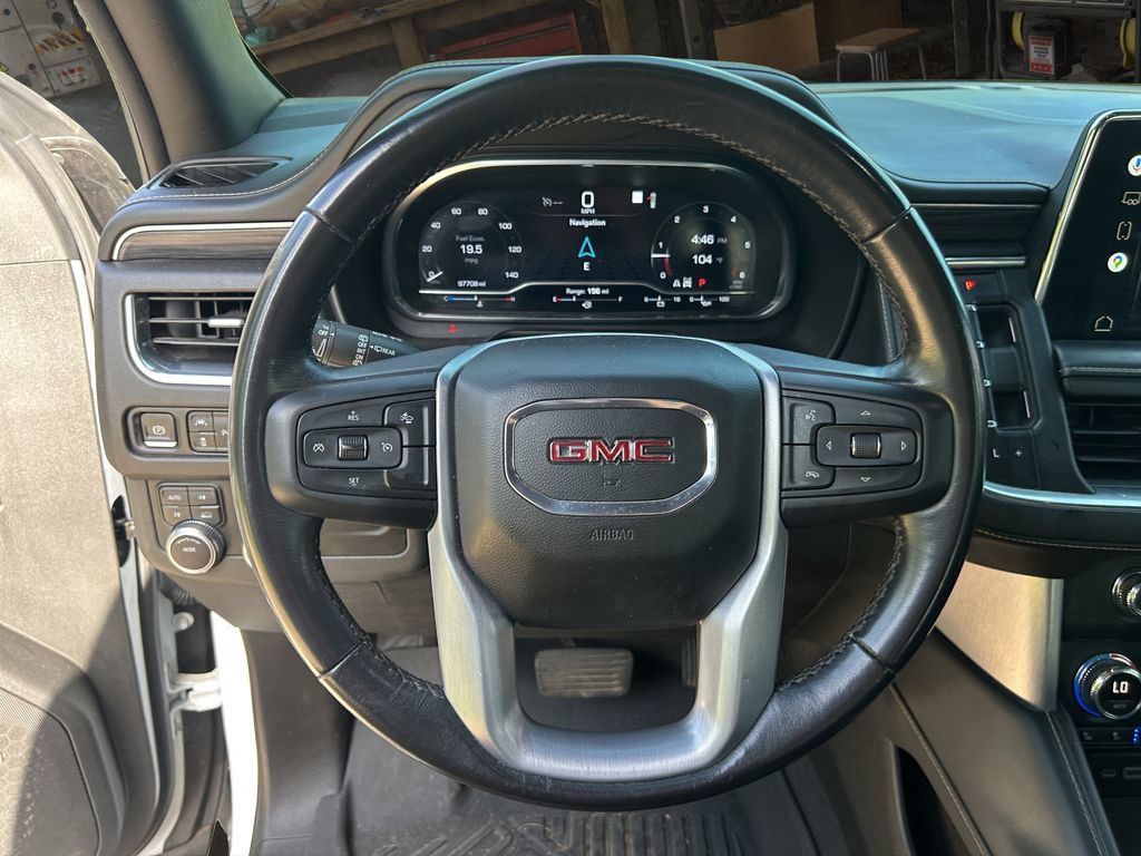 Used 2022 GMC Yukon XL SLT AWD/4WD image 20