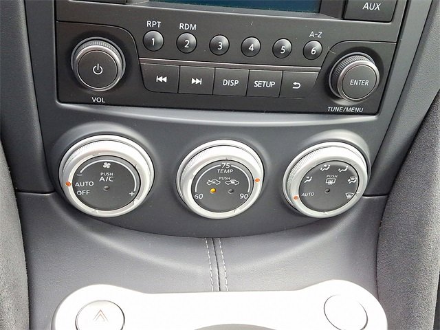 Used 2019 Nissan 370Z Roadster image 14