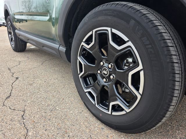 Certified 2025 Ford Bronco Sport Outer Banks w/ Outer Banks Tech Package+ AWD/4WD image 39