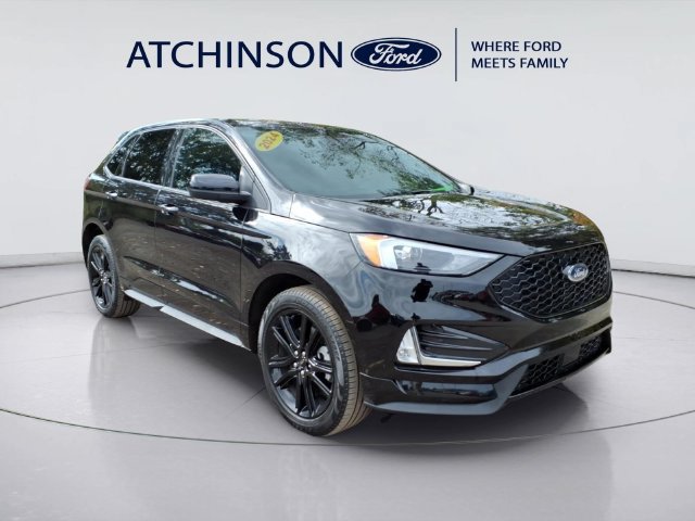 Certified 2024 Ford Edge ST-Line AWD/4WD image 3