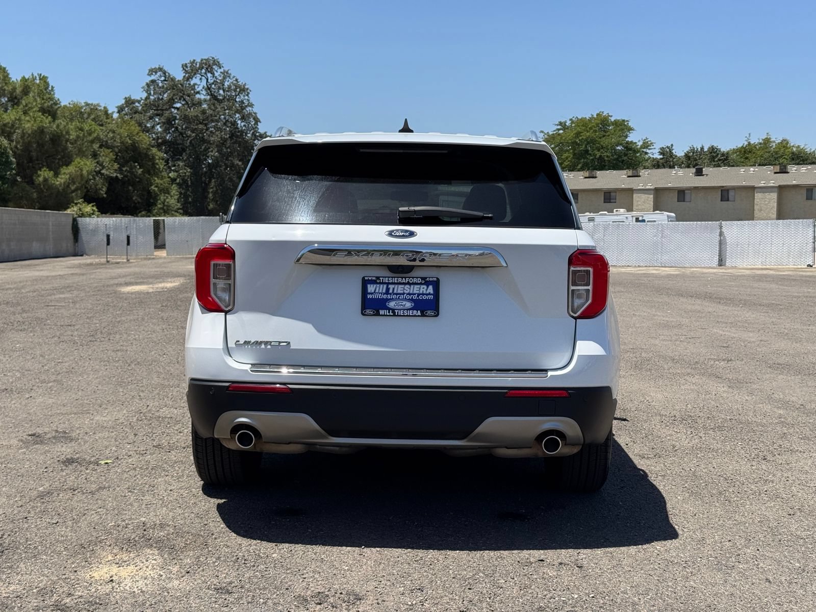 Certified 2023 Ford Explorer Limited RWD image 5