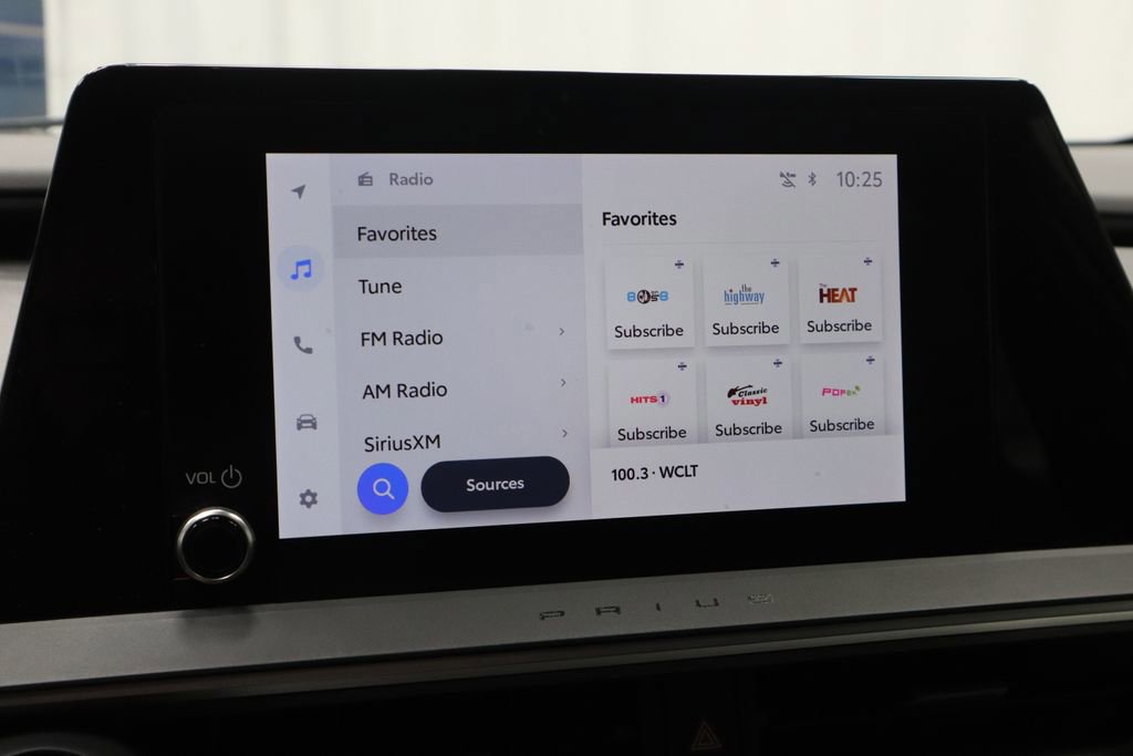 Used 2024 Toyota Prius LE image 9