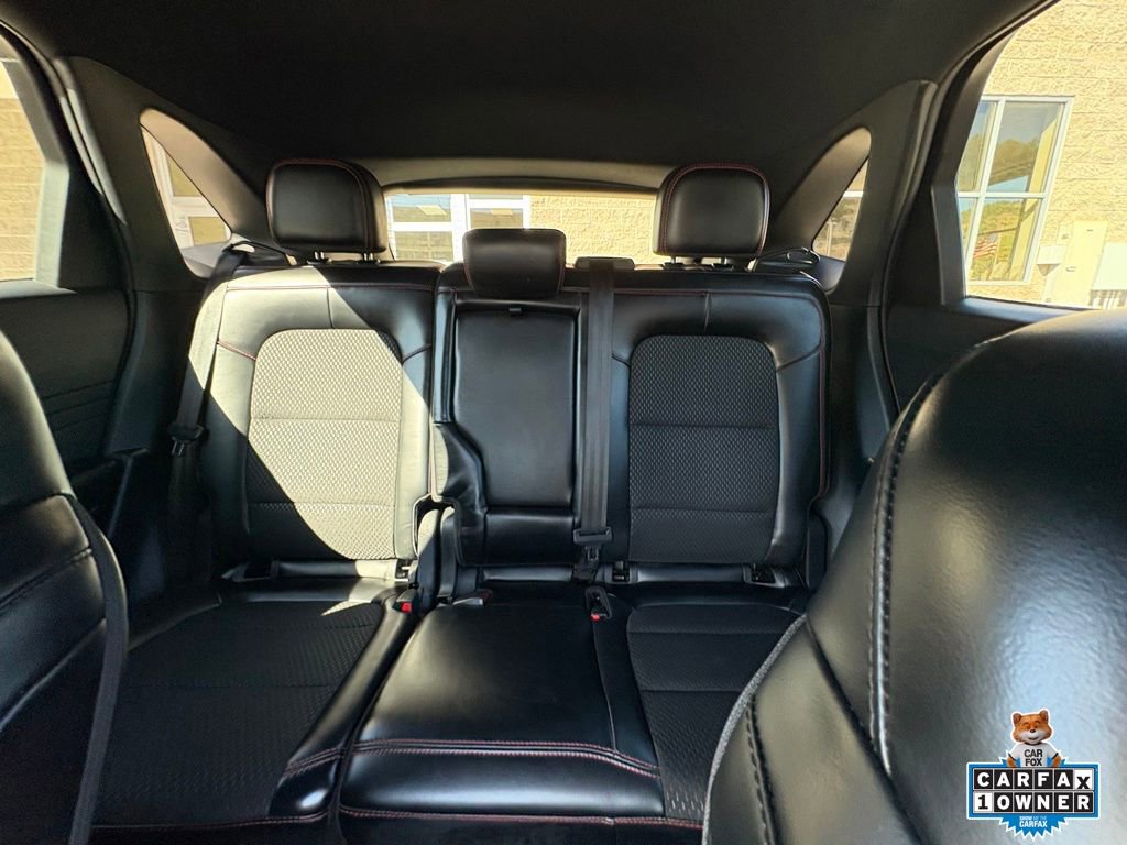Certified 2025 Ford Escape ST-Line AWD/4WD image 6