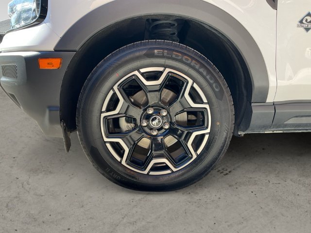 Certified 2025 Ford Bronco Sport Outer Banks AWD/4WD image 9