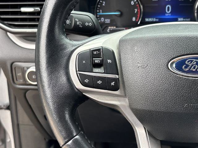 Certified 2023 Ford Explorer XLT w/ Equipment Group 202A RWD image 18
