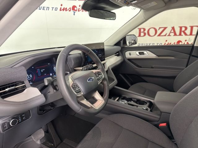 Certified 2025 Ford Explorer Active image 12