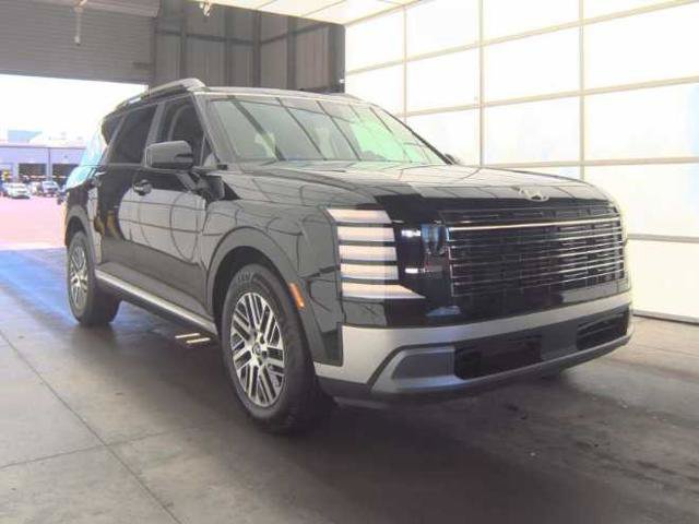 Used 2026 Hyundai Palisade SEL FWD image 3
