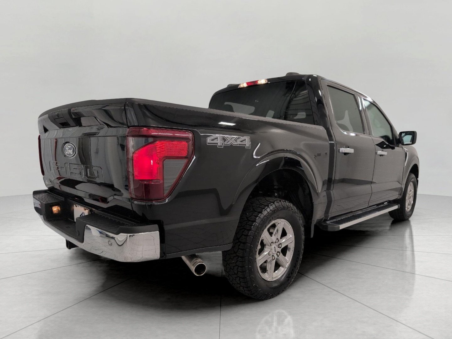 Certified 2025 Ford F150 XLT w/ Equipment Group 301A Standard AWD/4WD image 20