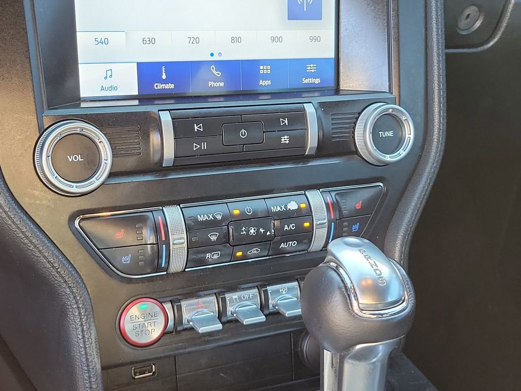 Certified 2020 Ford Mustang Premium image 32