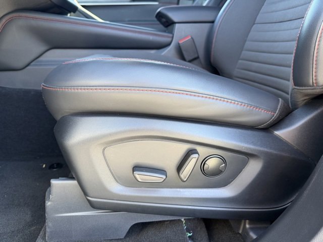 Certified 2026 Ford Explorer ST-Line w/ ST-Line Street Pack image 10