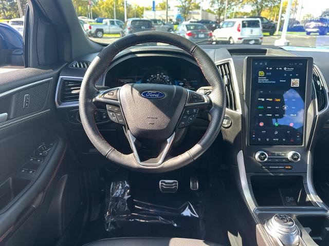 Certified 2024 Ford Edge ST-Line AWD/4WD image 16