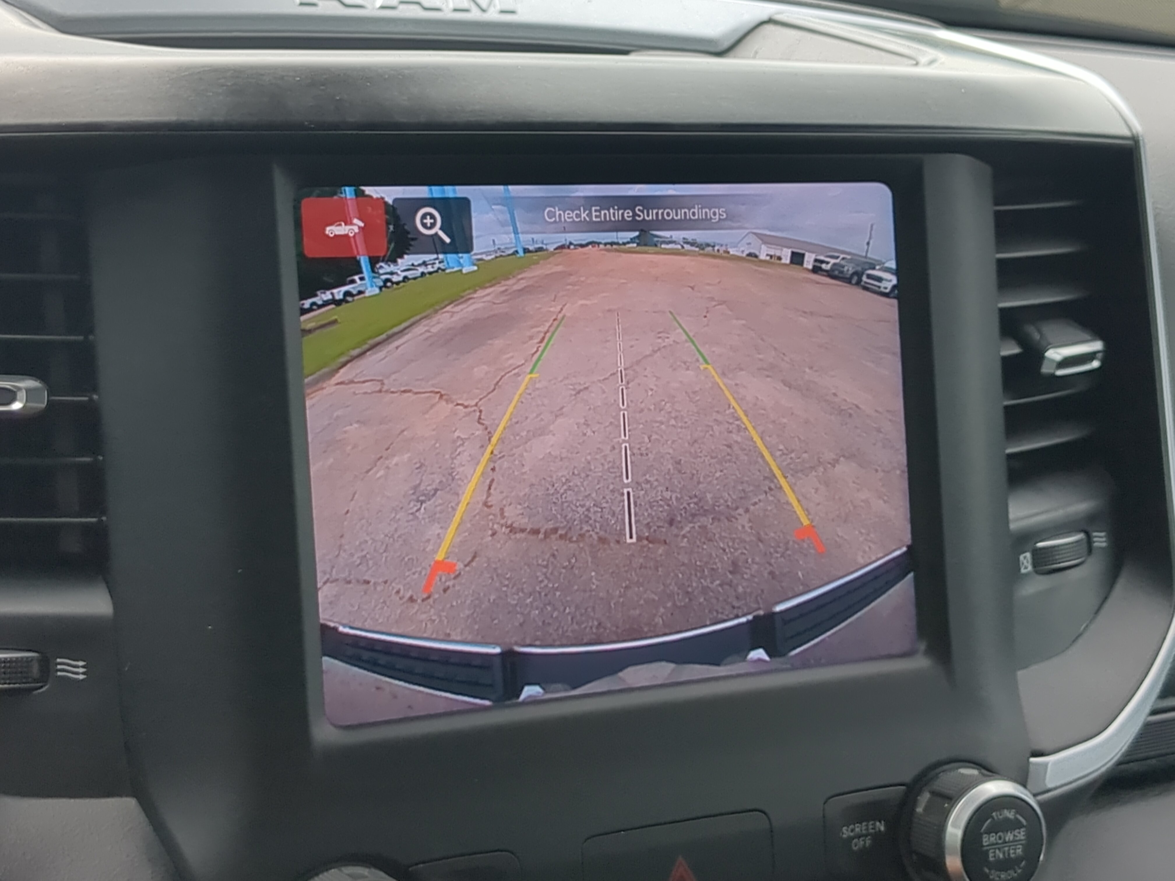 Used 2023 RAM 1500 Big Horn AWD/4WD image 18