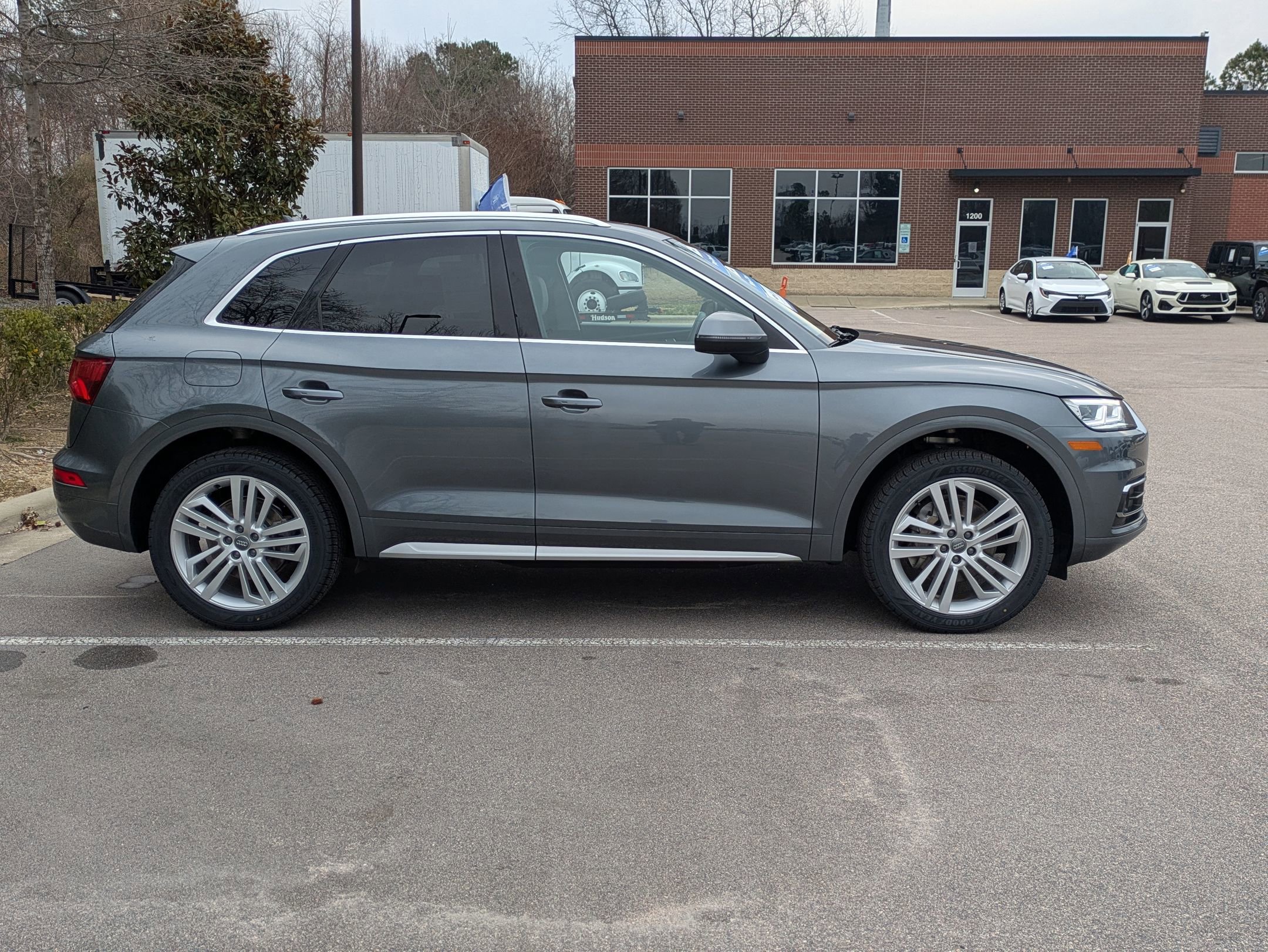 Used 2020 Audi Q5 2.0T Premium Plus w/ Premium Plus Package image 7