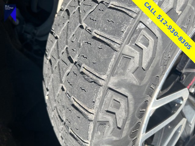 Used 2022 GMC Sierra 1500 AT4 w/ AT4 Premium Package image 6