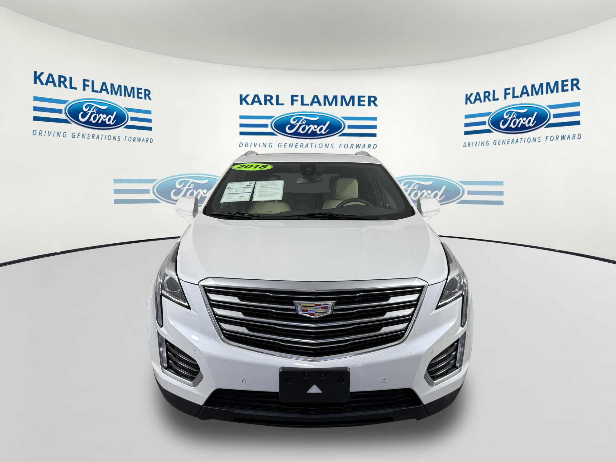 Used 2018 Cadillac XT5 Luxury w/ Driver Awareness Package image 6