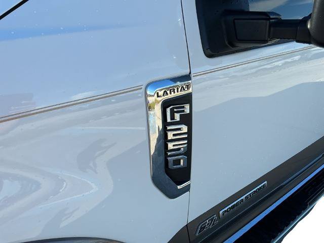 Certified 2022 Ford F250 Lariat w/ Lariat Ultimate Package AWD/4WD image 12