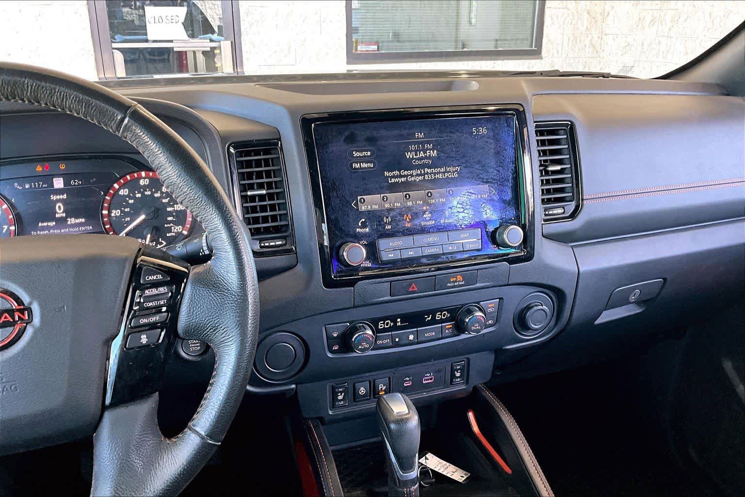 Used 2022 Nissan Frontier Pro-X RWD image 7