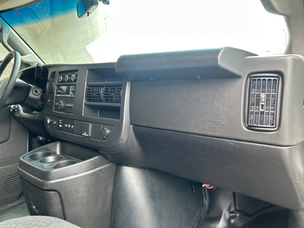Used 2024 Chevrolet Express 2500 w/ Driver Convenience Package RWD image 29