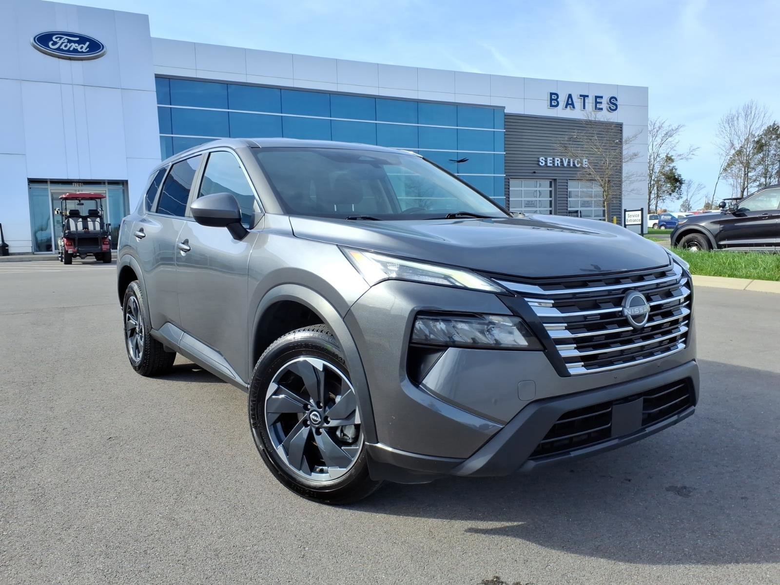 Used 2024 Nissan Rogue SV image 7