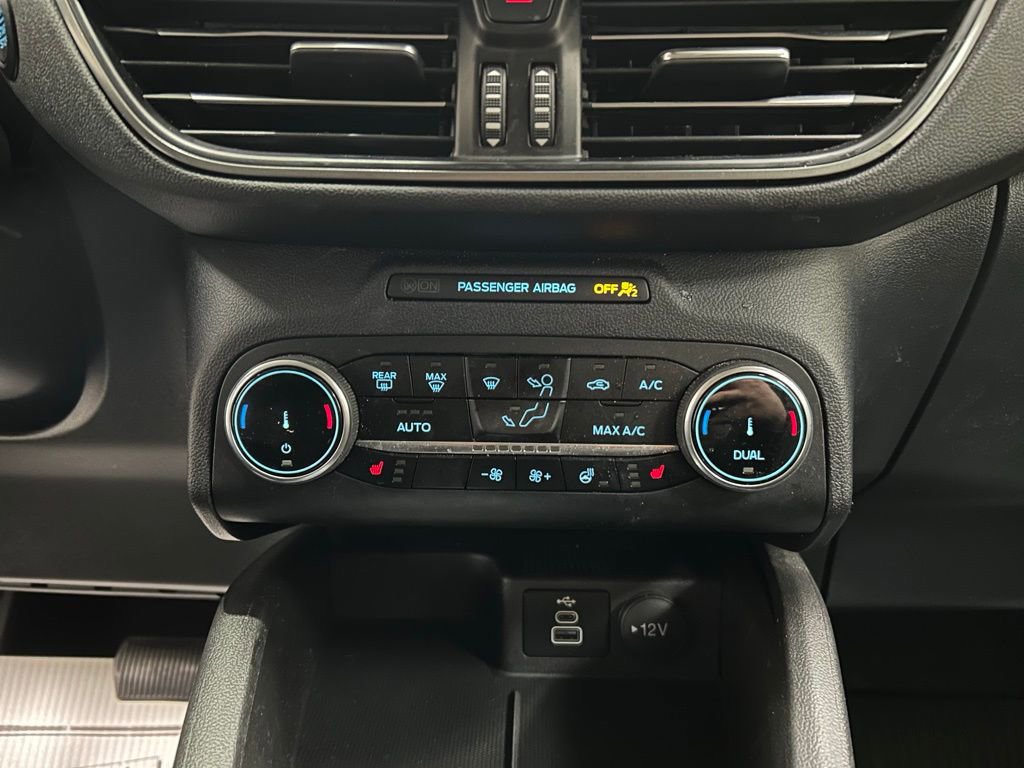 Certified 2024 Ford Escape Active w/ Cold Weather Package image 19