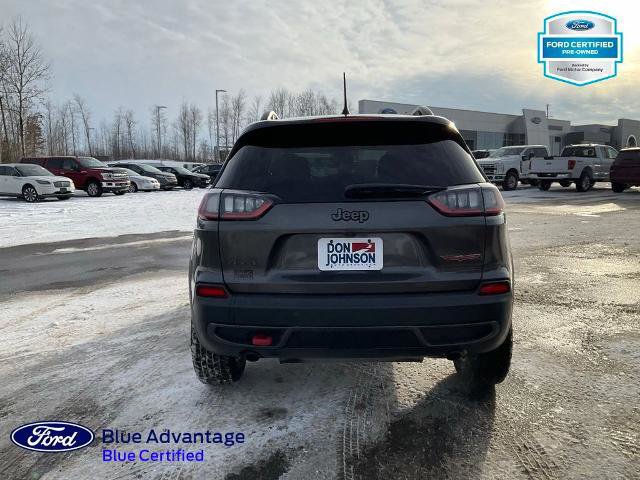 Used 2019 Jeep Cherokee Trailhawk w/ Cold Weather Group image 4