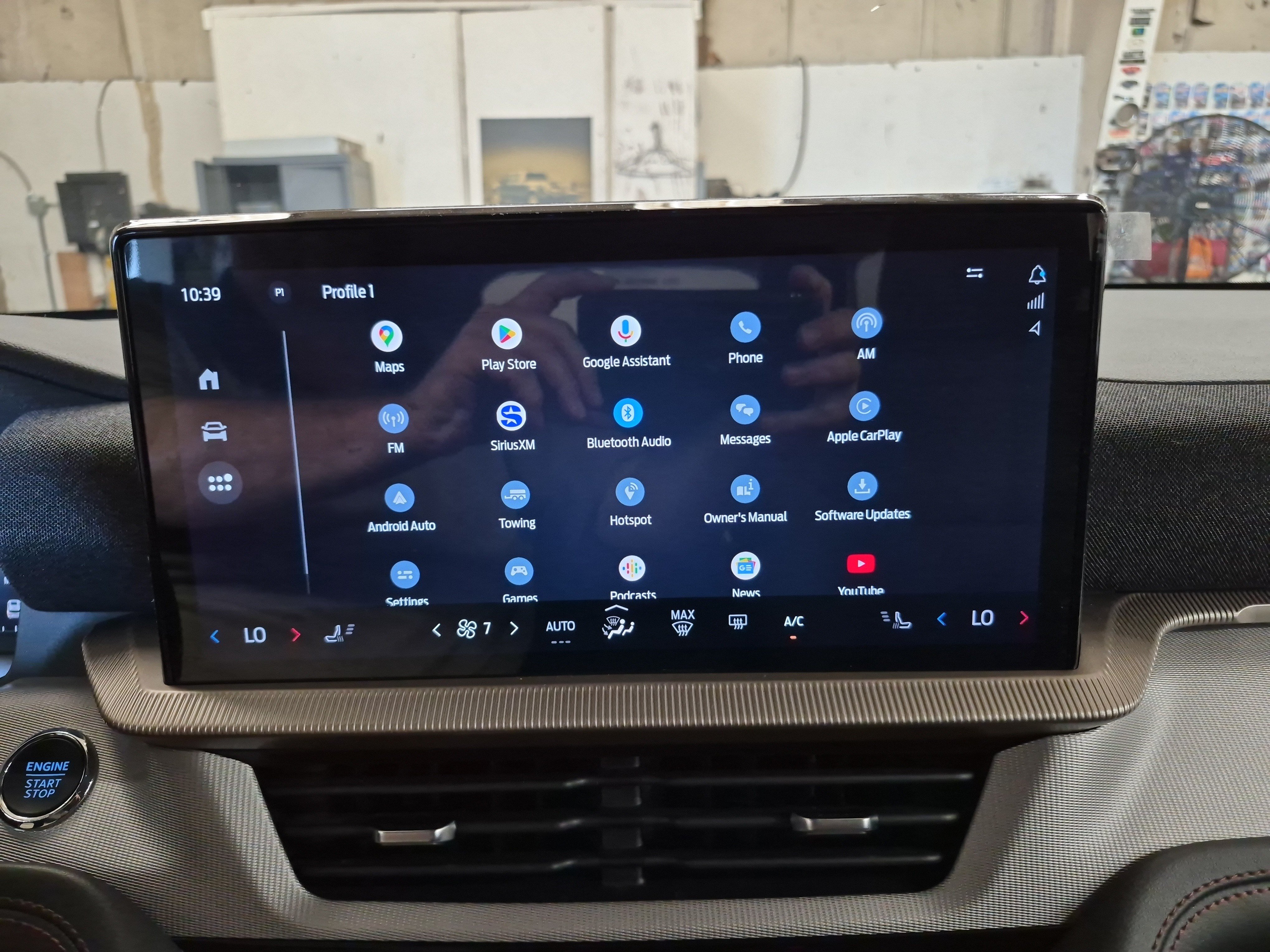 Certified 2025 Ford Explorer Active AWD/4WD image 35