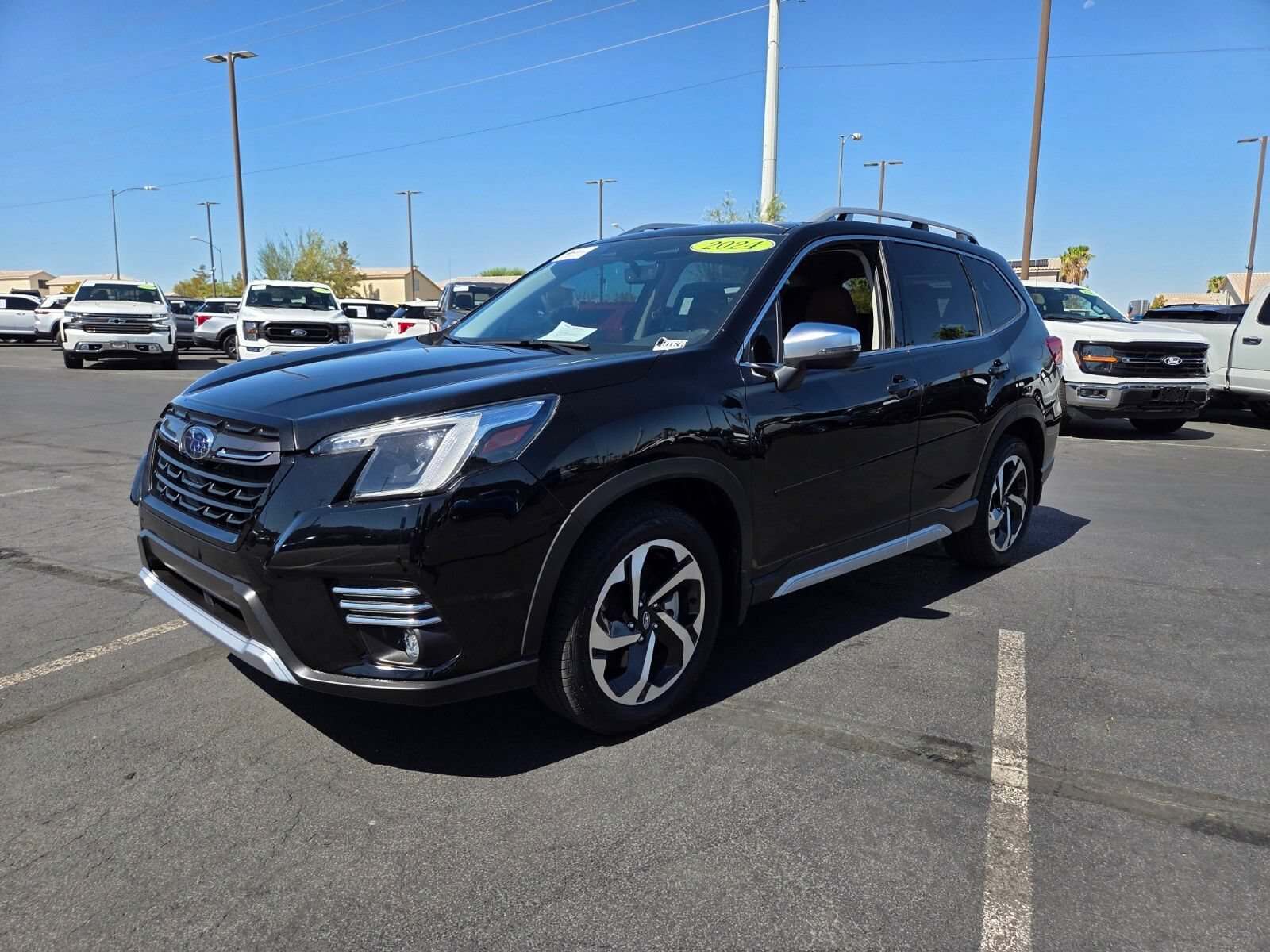 Used 2024 Subaru Forester Touring w/ POP Package 3 AWD/4WD image 2