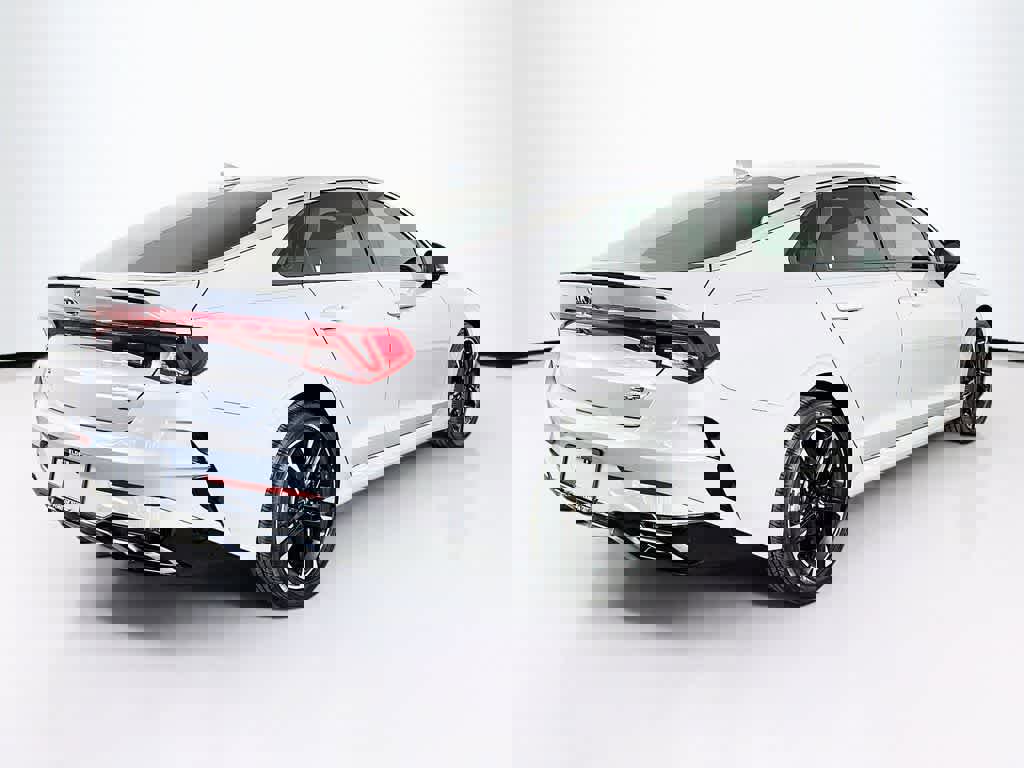 Used 2021 Kia K5 GT-Line image 5