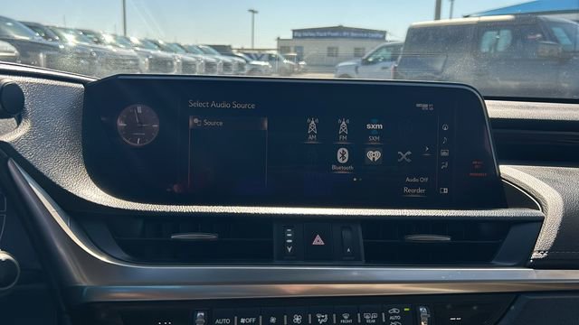 Used 2019 Lexus ES 350 350 Luxury image 20
