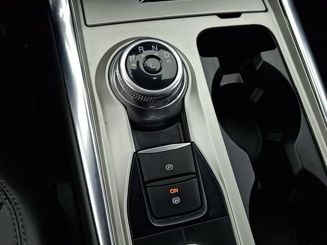 Certified 2023 Ford Explorer XLT w/ Equipment Group 202A AWD/4WD image 15