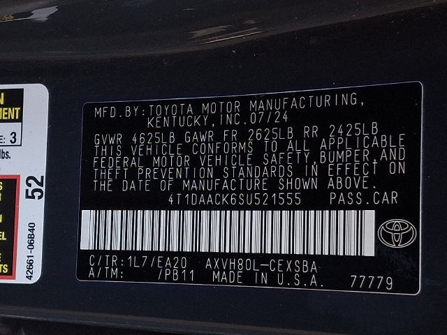 Used 2025 Toyota Camry SE w/ Convenience Package FWD image 30